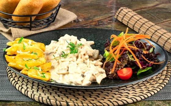 kremali mantarli tavuk